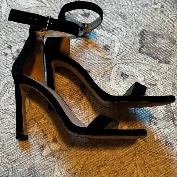 Stuart Weitzman Black Suede Strappy Heel Size 8.5 - Picture 8 of 9